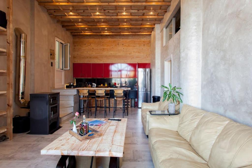 Lenico Beachfront Suites Agia Pelagia Exteriör bild