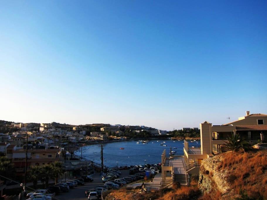 Lenico Beachfront Suites Agia Pelagia Exteriör bild