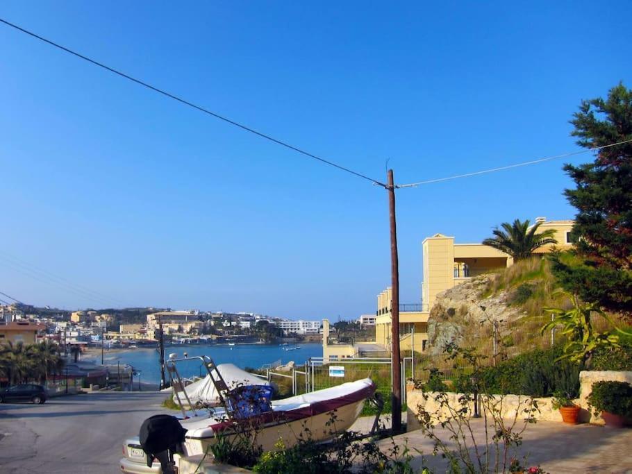 Lenico Beachfront Suites Agia Pelagia Exteriör bild