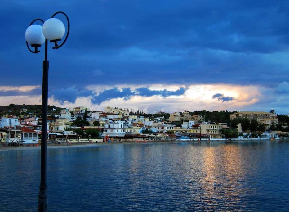 Lenico Beachfront Suites Agia Pelagia Exteriör bild